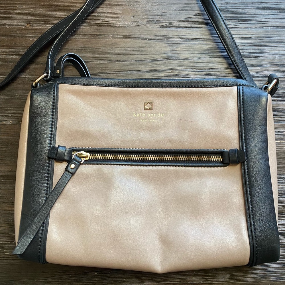 Kate Spade Black and Tan Crossbody